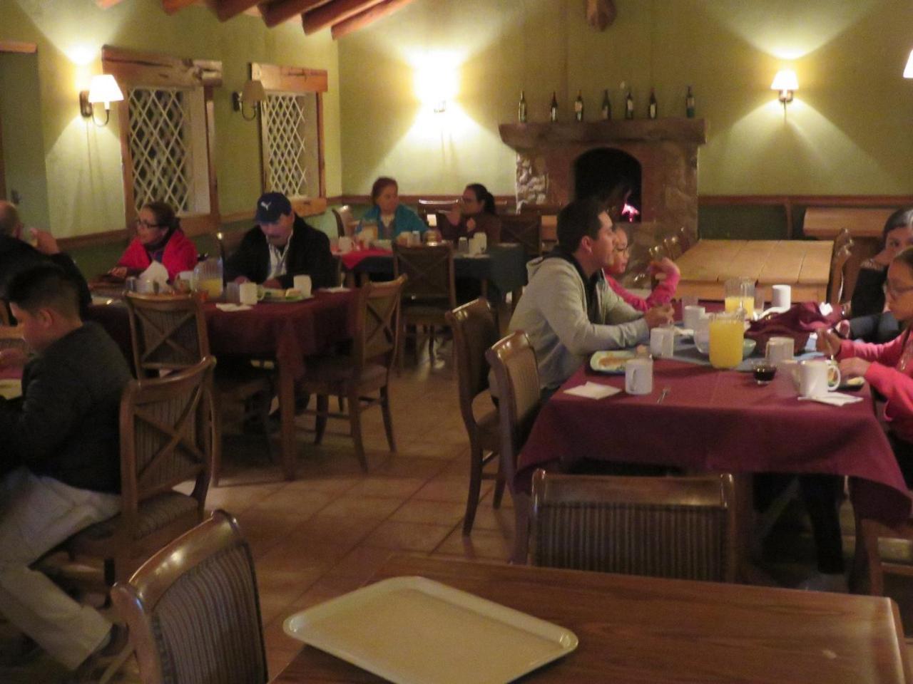 Cabanas Montebello Inn Creel Dış mekan fotoğraf